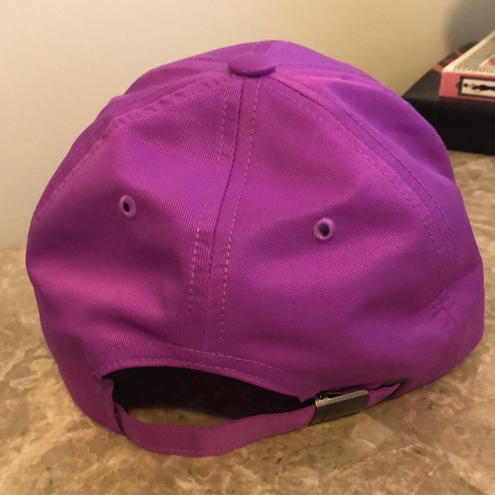 Reebok Cap - Picture 4 of 7